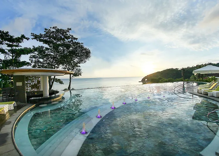 Fairways And Bluewater Boracay