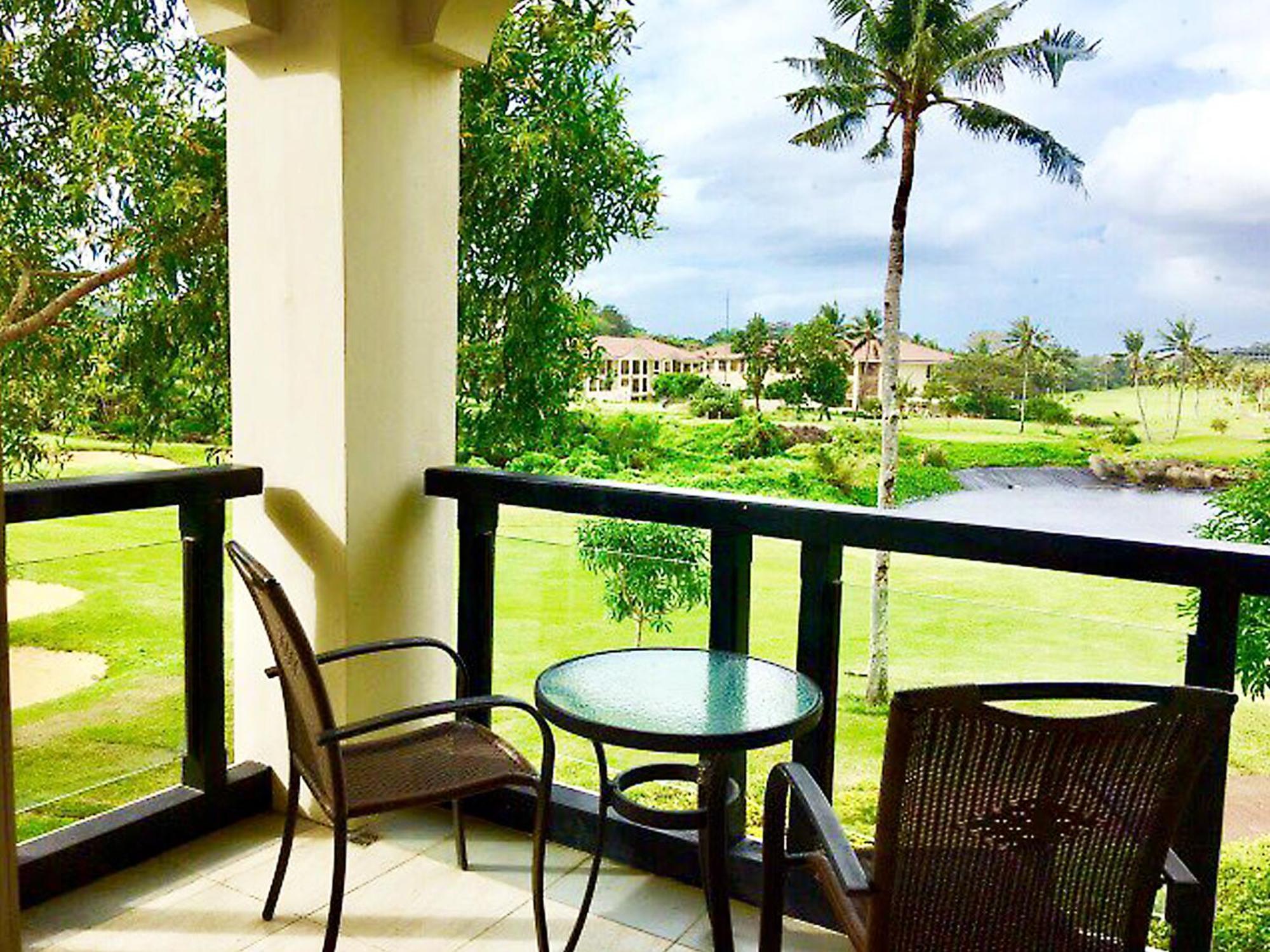 Fairways And Bluewater Boracay Resort